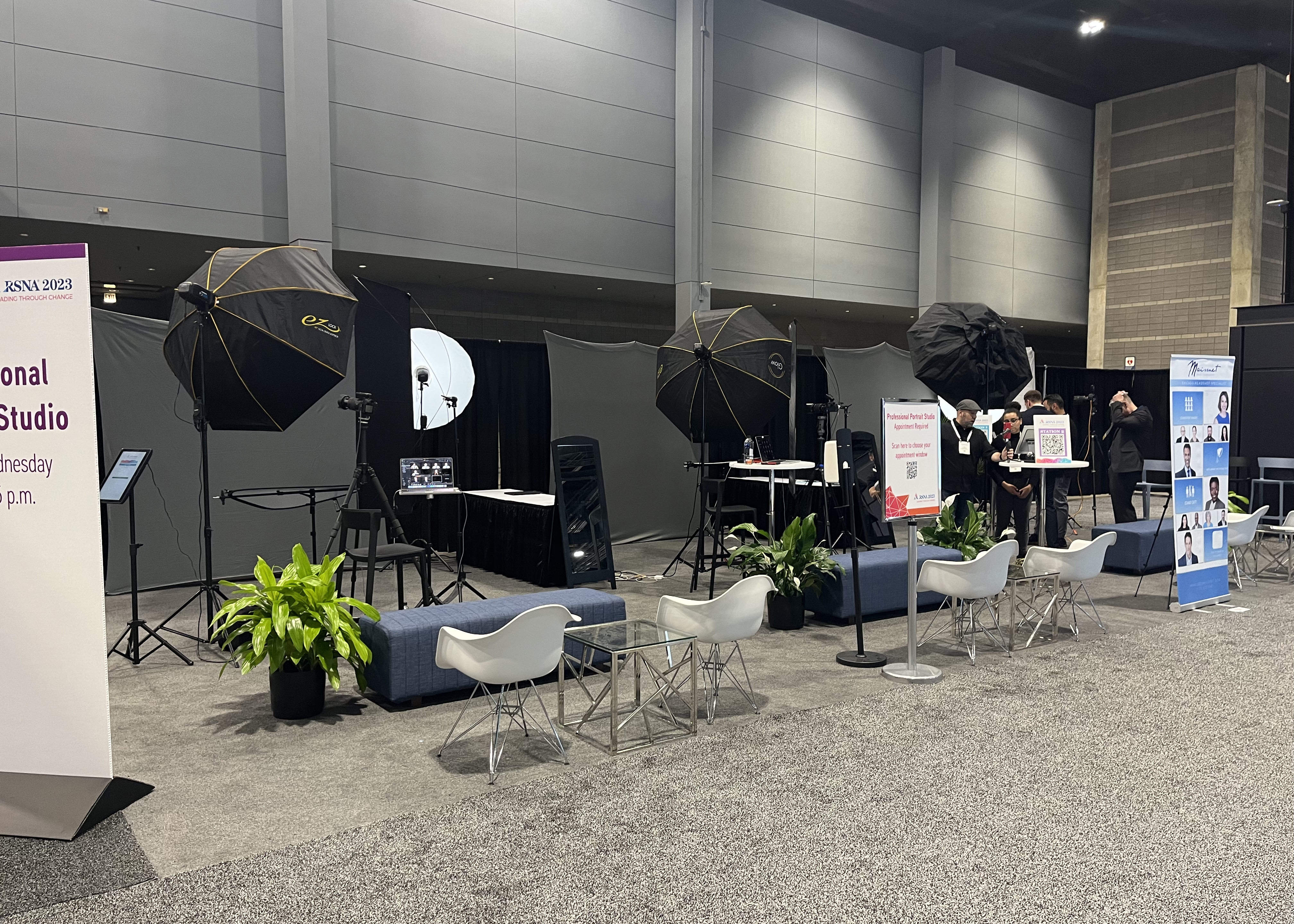 Conference photographer headshot booth RSNA medical convention photography nationwide travel