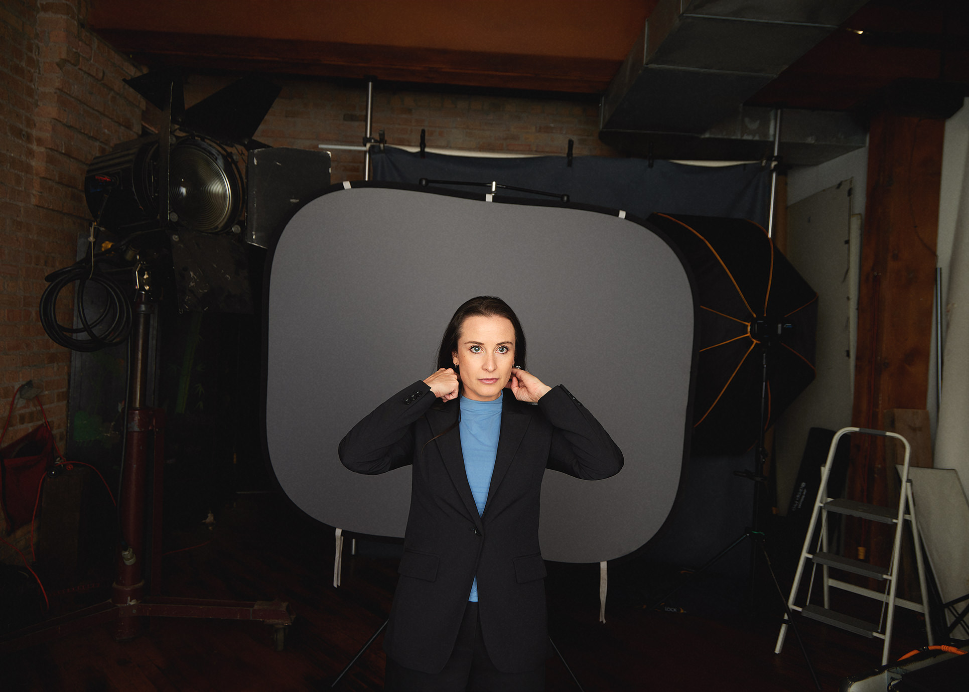 Professional headshot Chicago behind the scenes session photography