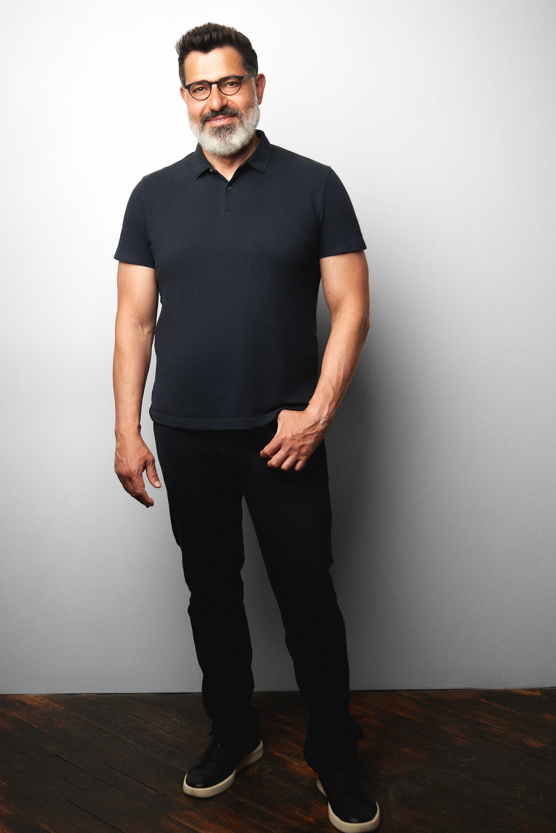 Chicago professional full body business portrait photography