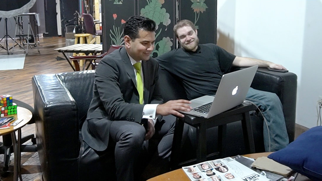 Chicago professional headshot photography behind the scenes first shot - example 11