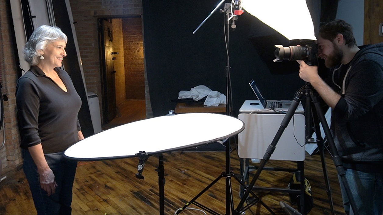 Chicago professional headshot photography behind the scenes first shot - example 10