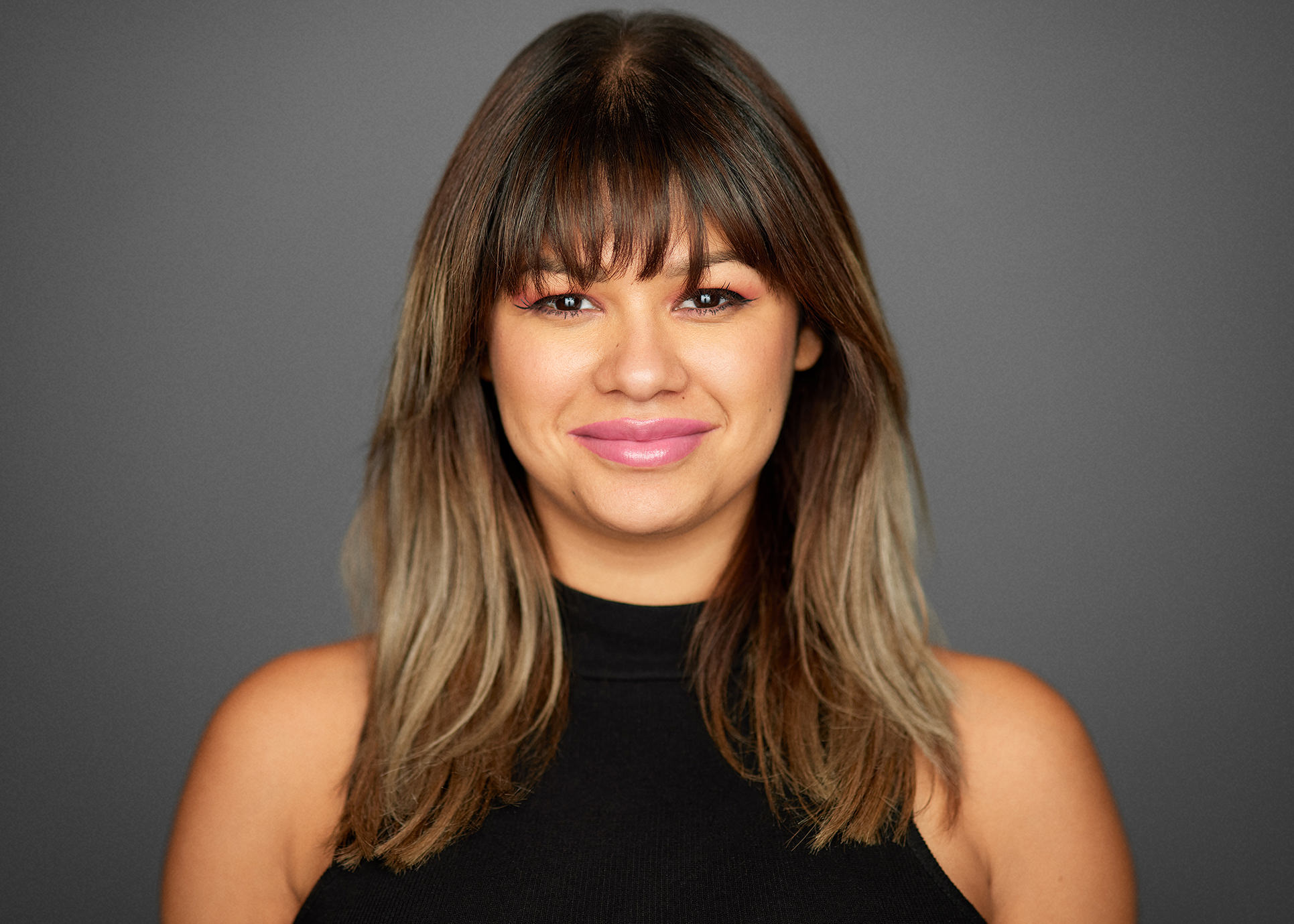 Professional Chicago corporate headshot clean background business photography