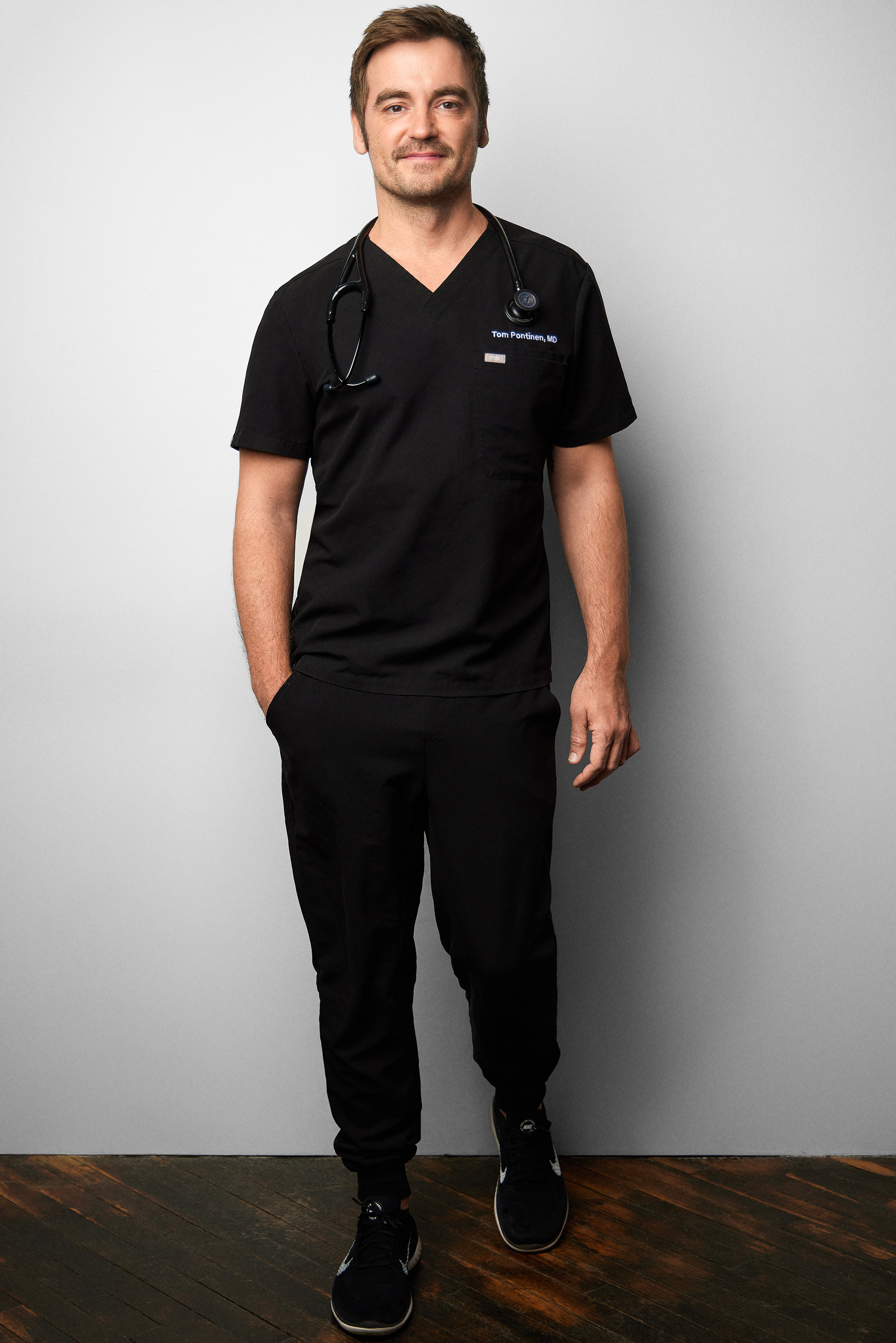 Chicago professional full body business portrait photography