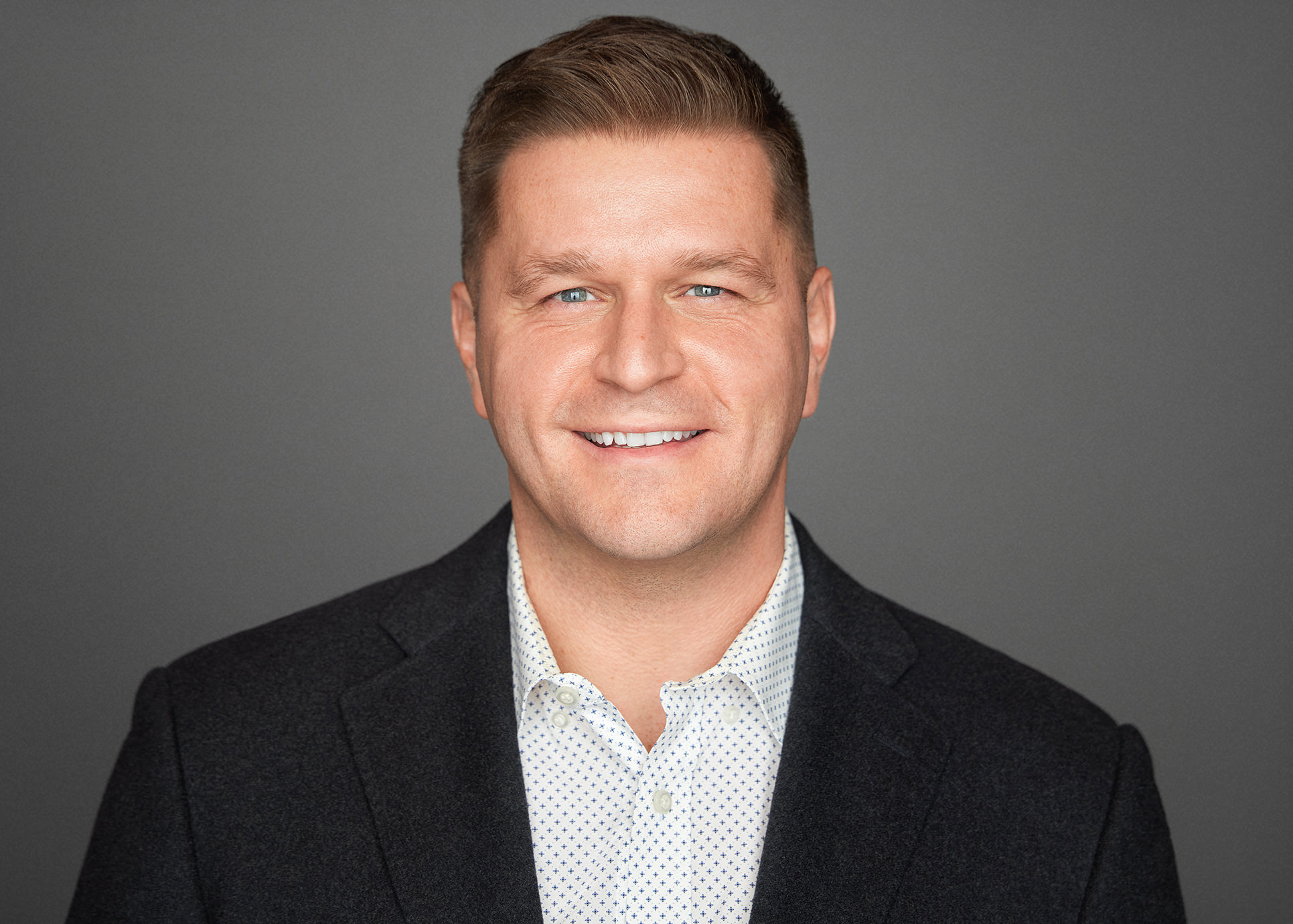 Chicago professional corporate employee headshot photography - example 10