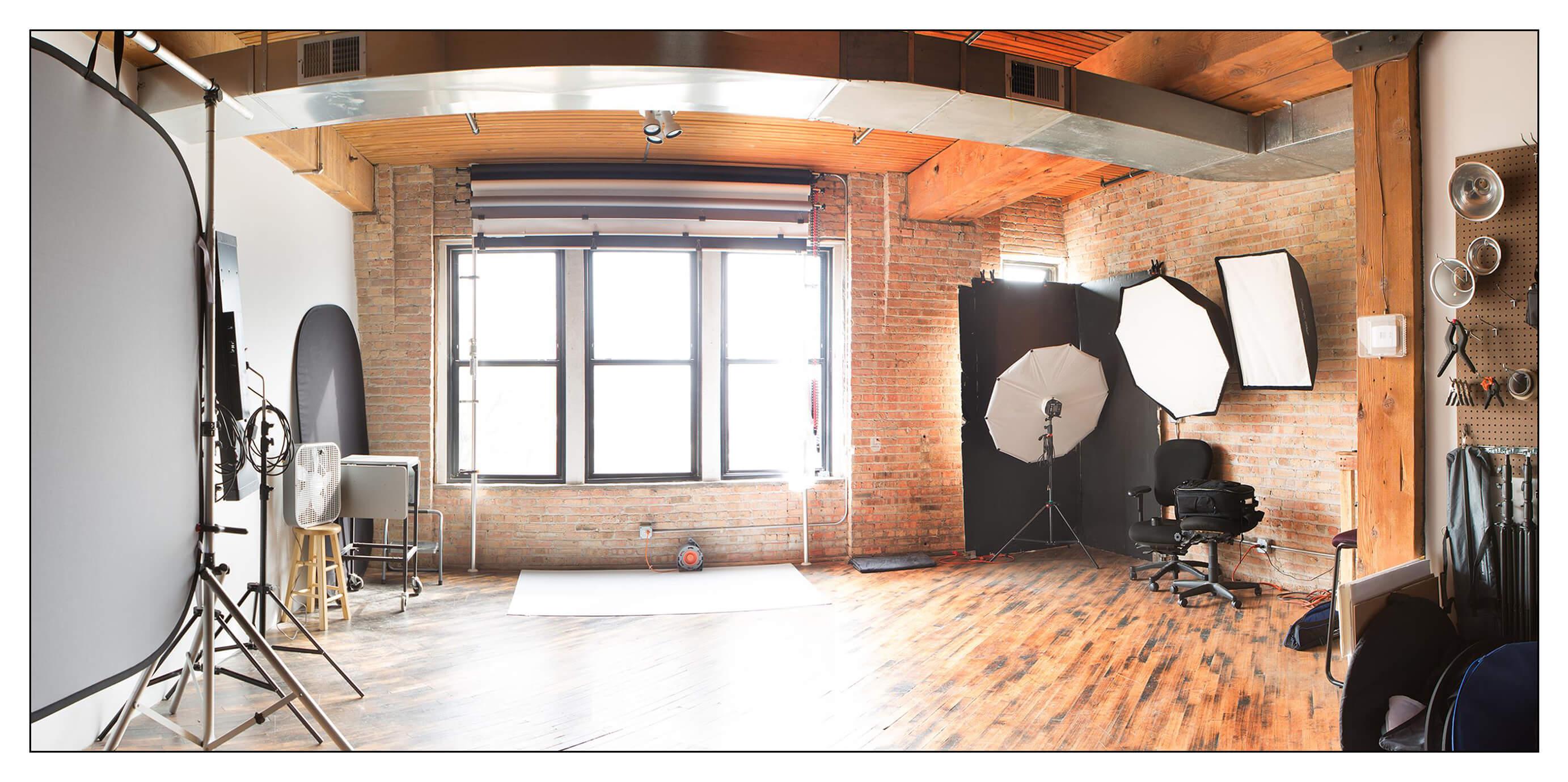 headshot studio, chicago headshot studio, photography studio chicago,